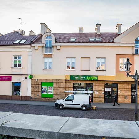 Pod Ratuszem Apartment Rzeszow Ngoại thất bức ảnh