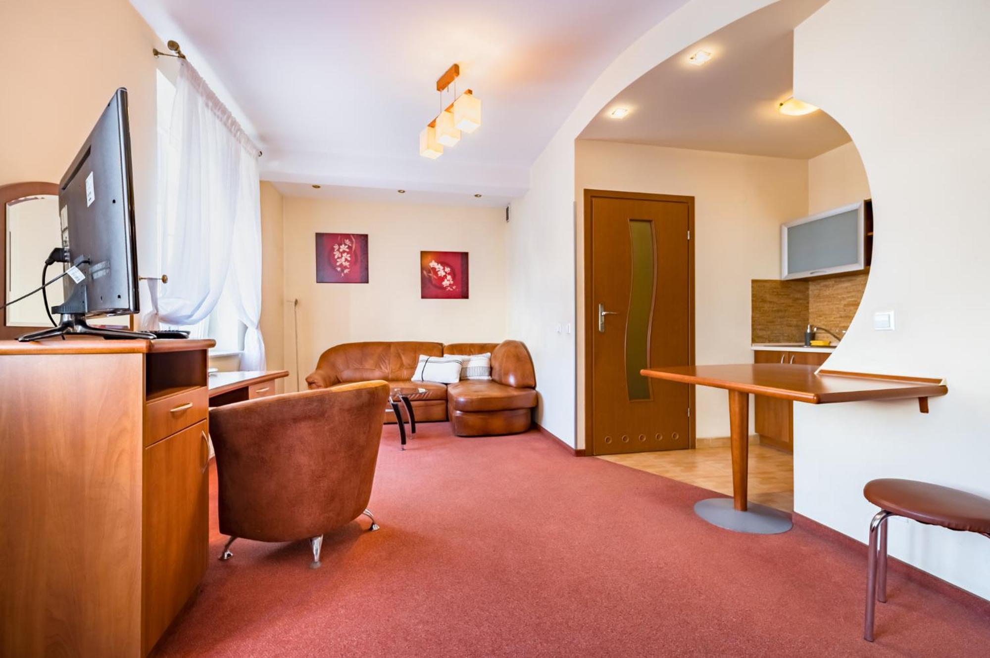 Pod Ratuszem Apartment Rzeszow Ngoại thất bức ảnh